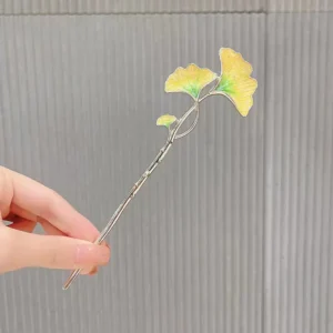2022 New Fashion Chinese Style Hairpin Ginkgo Leaf Vintage Chigon Pin Metal Hair Forks