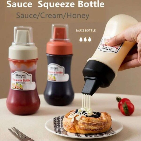 Ketchup Bottle 4 Hole, (500ml, 700ml, 1000ml) Oil Bottle Paste Squeezer Bottle Plastic Multiple Colors Pack of 1,2,3